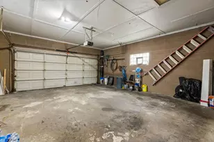 6718 W Forest Preserve Dr, Harwood Heights, IL 60706 - Photo 21