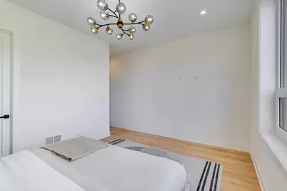 5428 N Winthrop Avenue #202, Chicago, IL 60640 - Photo 13