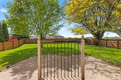900 Chelsea Court, Aurora, IL 60504 - Photo 29