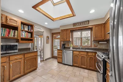 8537 Walnut Avenue, Orland Park, IL 60462 - Photo 17