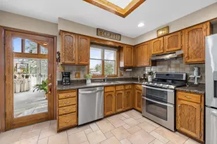 8537 Walnut Ave, Orland Park, IL 60462 - Photo 15