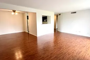 2301 Beau Monde Terrace, Lisle, IL 60532 - Photo 3