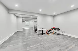 1331 Pfingsten Rd, Northbrook, IL 60062 - Photo 23