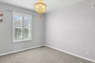 4075 Conifer Dr, Elgin, IL 60124 - Photo 23