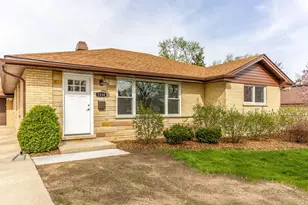 1114 Hewitt Dr, Des Plaines, IL 60016 - Photo 31