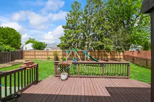 2250 Bannister Ln, Aurora, IL 60504 - Photo 29
