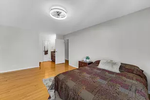 406 Hummingbird Ct, Deerfield, IL 60015 - Photo 17