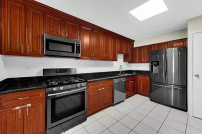 406 Hummingbird Court, Deerfield, IL 60015 - Photo 13