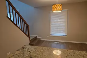 406 College Crossing, Rolling Meadows, IL 60008 - Photo 7