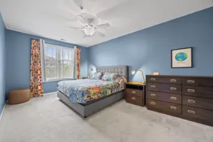 140 N Euclid Ave, Oak Park, IL 60301 - Photo 9
