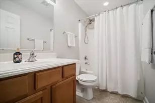 1158 Orangery Ct, Carol Stream, IL 60188 - Photo 15