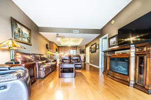 6400 N Northwest Hwy, Chicago, IL 60631 - Photo 5