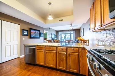 6400 N Northwest Highway #203, Chicago, IL 60631 - Photo 11