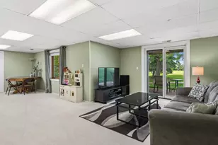 550 Rose Ln, Bartlett, IL 60103 - Photo 23