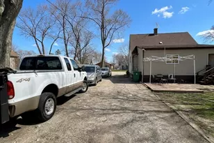 224 N Wolf Rd, Wheeling, IL 60090 - Photo 21