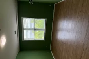 275 E Railroad Ave, Bartlett, IL 60103 - Photo 15