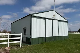 17641 Wagner Rd, Sandwich, IL 60548 - Photo 15