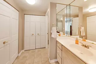 309 E Russet Way, Palatine, IL 60067 - Photo 13