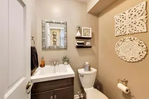 309 E Russet Way, Palatine, IL 60067 - Photo 7