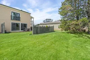 1477 S County Farm Rd, Wheaton, IL 60189 - Photo 19