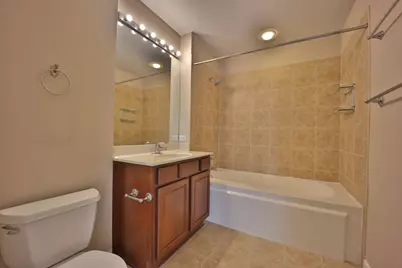 233 E 13th Street #1708, Chicago, IL 60605 - Photo 9
