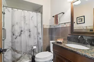305 Anne Ct, Prospect Heights, IL 60070 - Photo 11