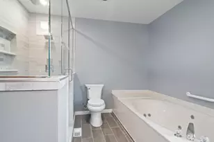 305 Anne Ct, Prospect Heights, IL 60070 - Photo 15