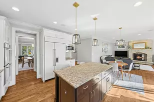 700 S Swain Ave, Elmhurst, IL 60126 - Photo 9
