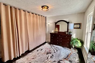 909 E 3rd St, Centralia, IL 62801 - Photo 23