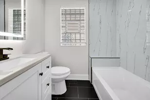 3010 N Nottingham Ave, Chicago, IL 60634 - Photo 9
