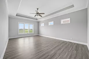 718 Independence Ave, Sycamore, IL 60178 - Photo 23