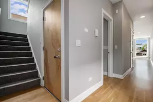 1525 W Fry St, Chicago, IL 60642 - Photo 23