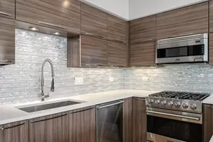 1525 W Fry St, Chicago, IL 60642 - Photo 7