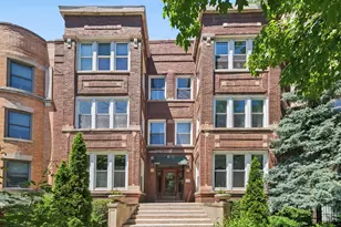 4340 N Sheridan Rd, Chicago, IL 60613 - Photo 1