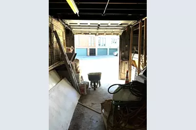 2742 N Kenmore Avenue, Chicago, IL 60614 - Photo 3
