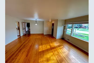 901 Brookline Lane, Park Ridge, IL 60068 - Photo 3