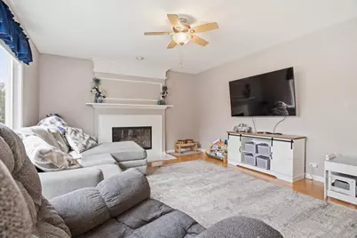 207 Briar Ridge Lane, Lake Villa, IL 60046 - Photo 9