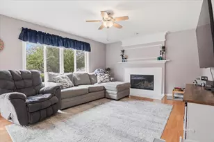 207 Briar Ridge Ln, Lake Villa, IL 60046 - Photo 5