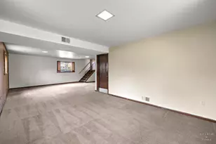 2806 N Dryden Pl, Arlington Heights, IL 60004 - Photo 27