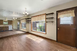 2806 N Dryden Pl, Arlington Heights, IL 60004 - Photo 15