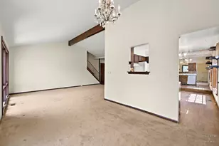 2806 N Dryden Pl, Arlington Heights, IL 60004 - Photo 11