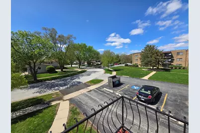 643 N Carroll Parkway #210B, Glenwood, IL 60425 - Photo 3