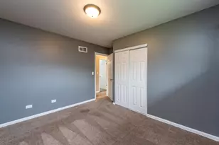 2625 Varonen Ave, Waukegan, IL 60087 - Photo 23