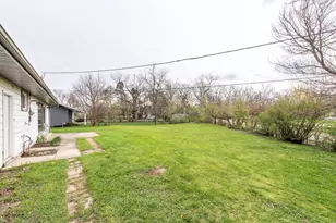 2625 Varonen Ave, Waukegan, IL 60087 - Photo 25