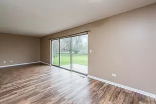 2625 Varonen Ave, Waukegan, IL 60087 - Photo 13