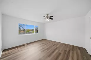 4310 Church St, Skokie, IL 60076 - Photo 19