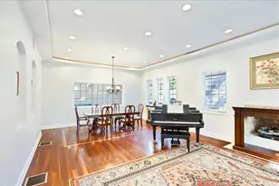 [Address not provided], Skokie, IL 60076 - Photo 9
