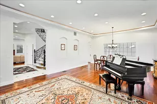 [Address not provided], Skokie, IL 60076 - Photo 11