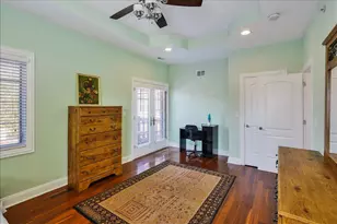 [Address not provided], Skokie, IL 60076 - Photo 25