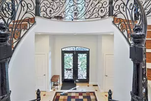 [Address not provided], Skokie, IL 60076 - Photo 7